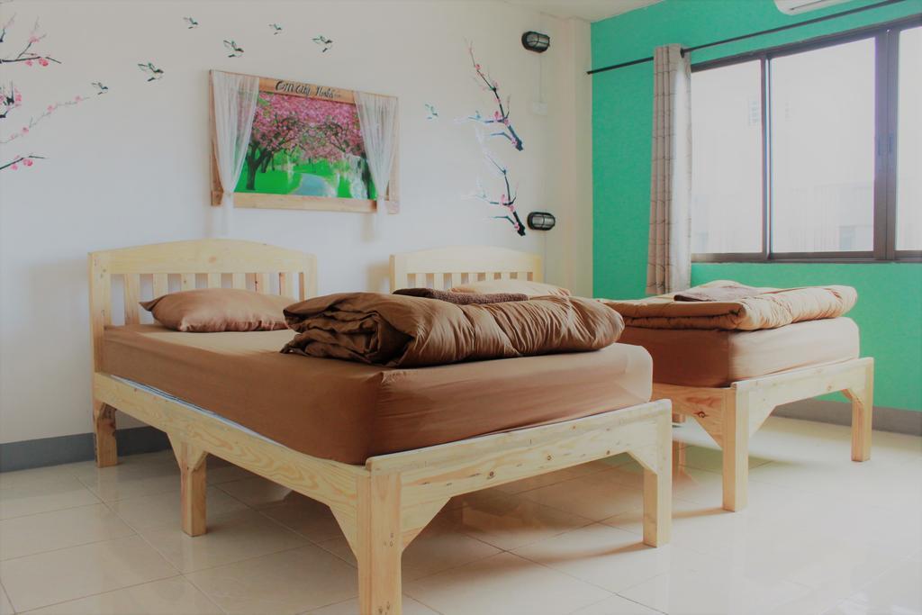 Cm City Hostel Čiang Mai Exteriér fotografie