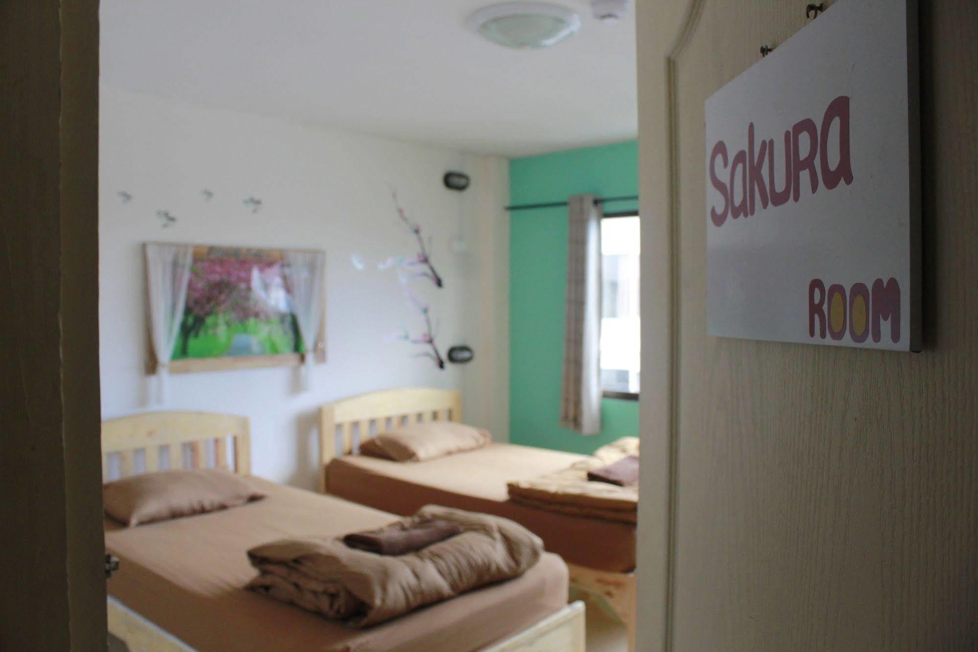 Cm City Hostel Čiang Mai Exteriér fotografie