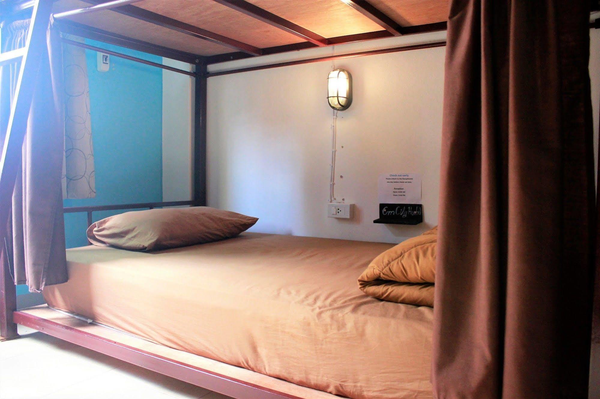 Cm City Hostel Čiang Mai Exteriér fotografie