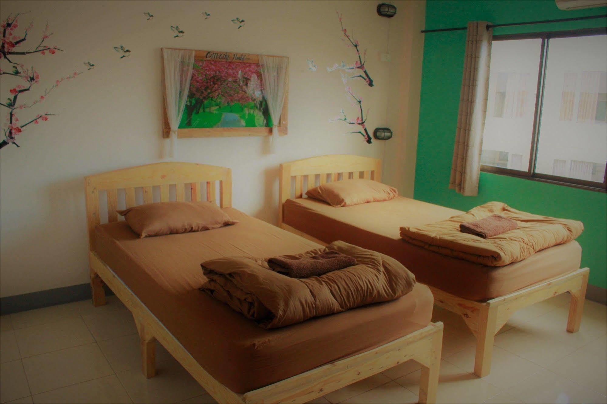 Cm City Hostel Čiang Mai Exteriér fotografie